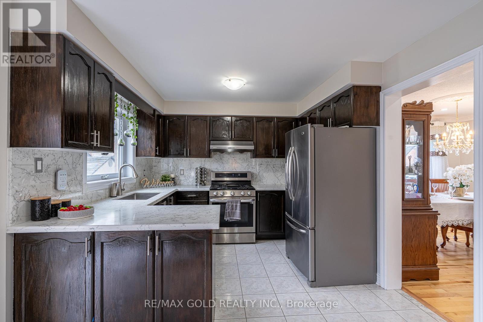 1 Sprucelands Avenue, Brampton, Ontario  L6R 1M5 - Photo 14 - W12946460