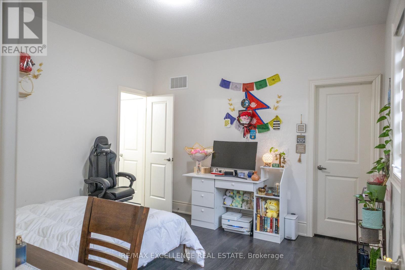 42 Cattail Crescent N, Hamilton, Ontario  L8B 1Z6 - Photo 29 - X12953080