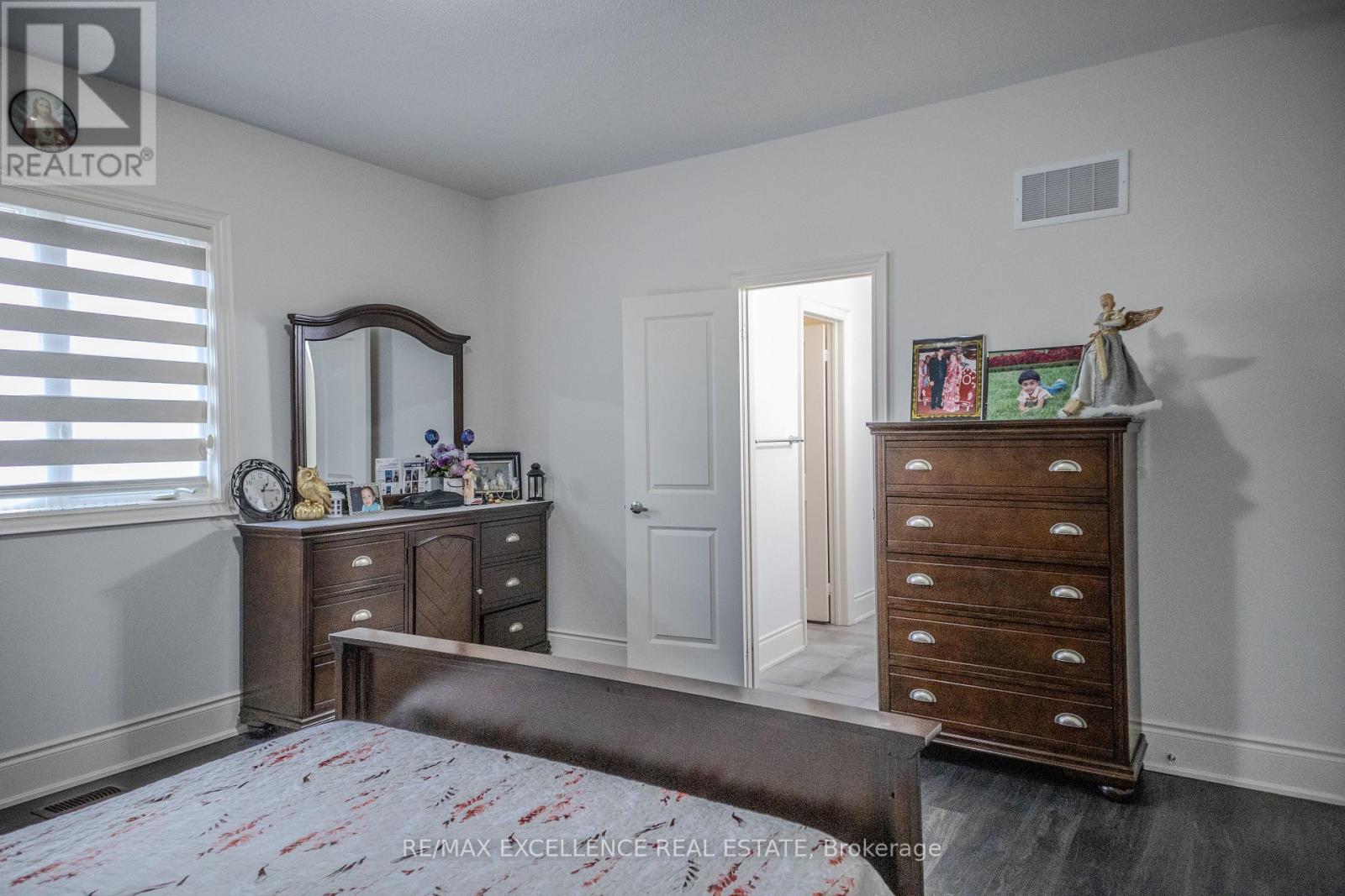 42 Cattail Crescent N, Hamilton, Ontario  L8B 1Z6 - Photo 36 - X12953080