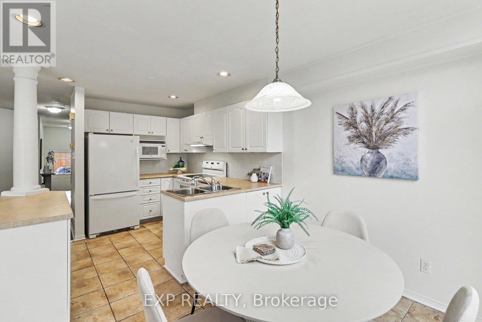 6322 Sablewood Place, Ottawa, Ontario  K1C 7M6 - Photo 15 - X12955424