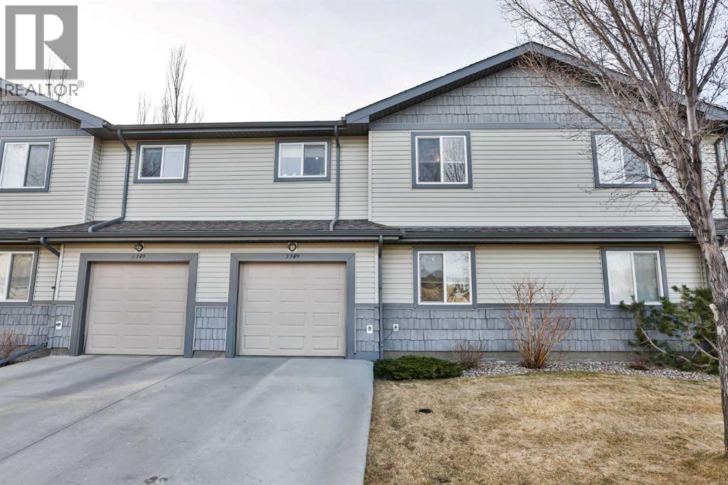 3, 149 Silkstone Road W, Lethbridge, Alberta  T1J 3Y6 - Photo 2 - A2295431