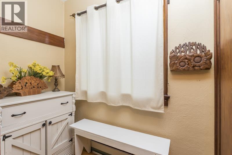 215 Eighth Avenue, New Westminster, British Columbia  V3L 1Y1 - Photo 6 - R3093512