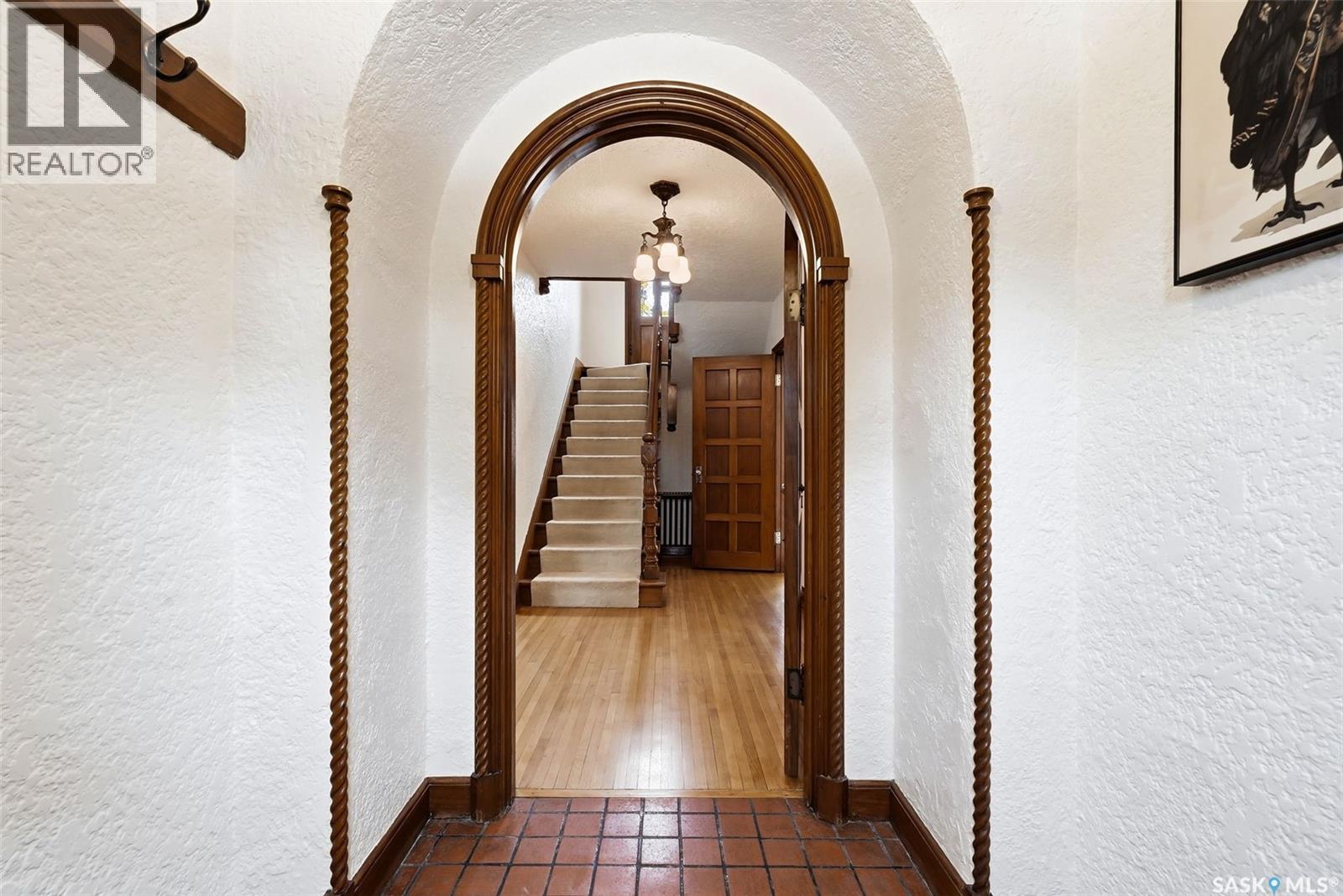 3003 Hill Avenue, Regina, Saskatchewan  S4S 0W2 - Photo 4 - SK032038