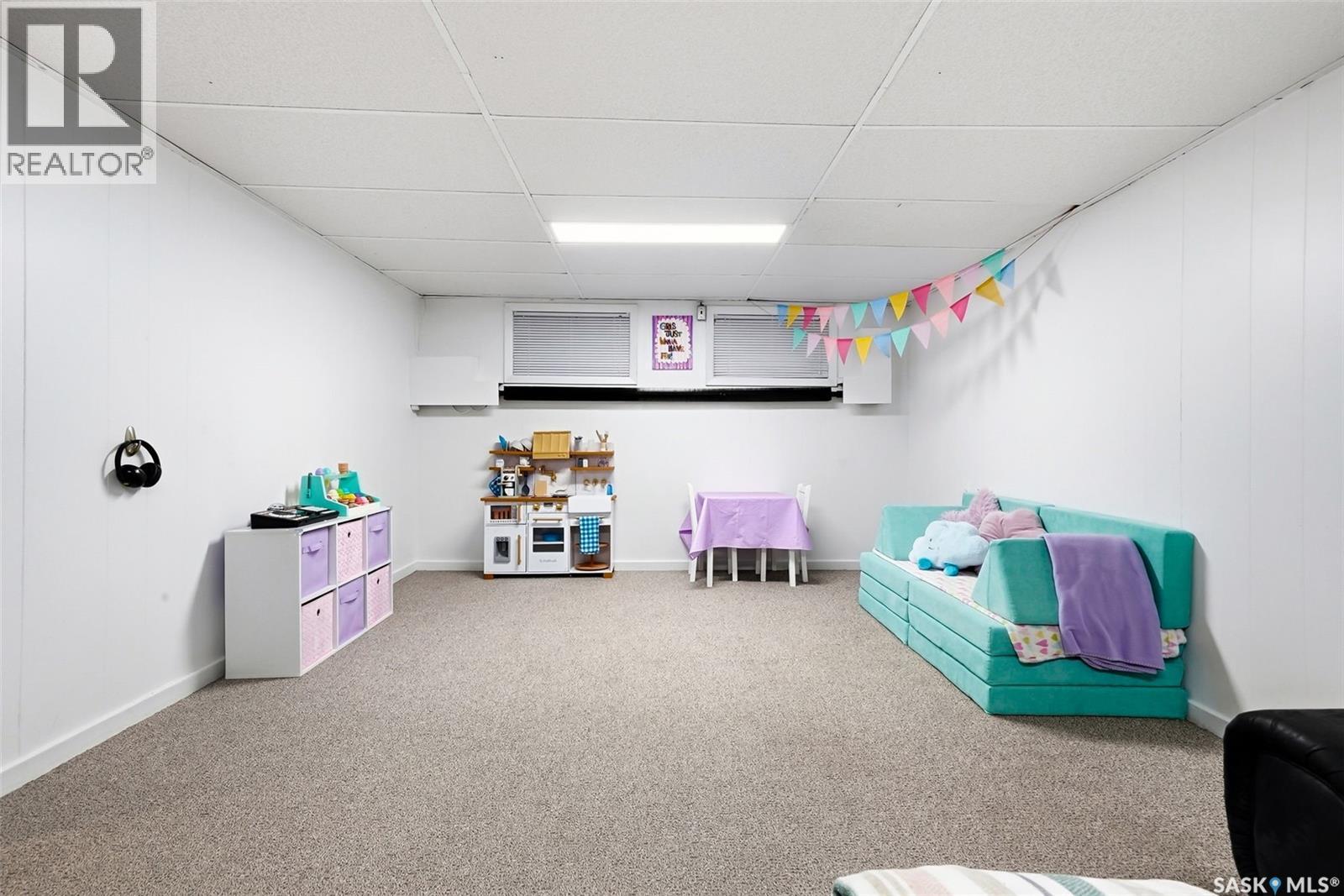 3003 Hill Avenue, Regina, Saskatchewan  S4S 0W2 - Photo 45 - SK032038