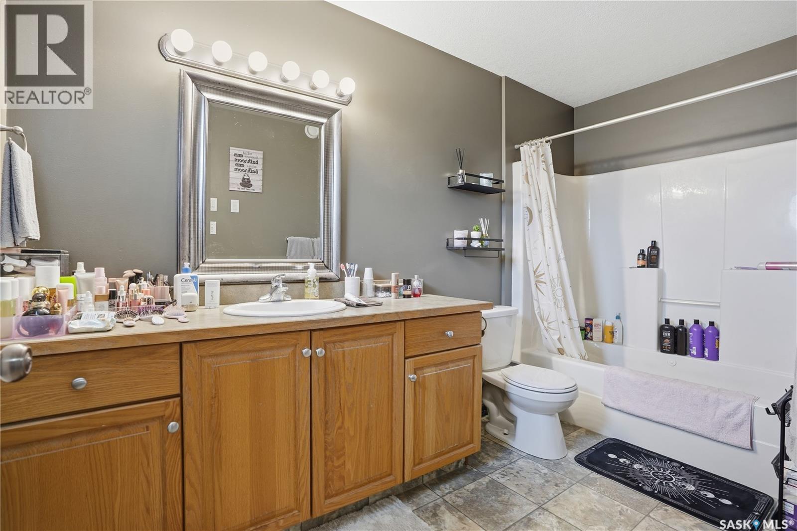 1068 Athabasca Street W, Moose Jaw, Saskatchewan  S6H 2E6 - Photo 17 - SK032007