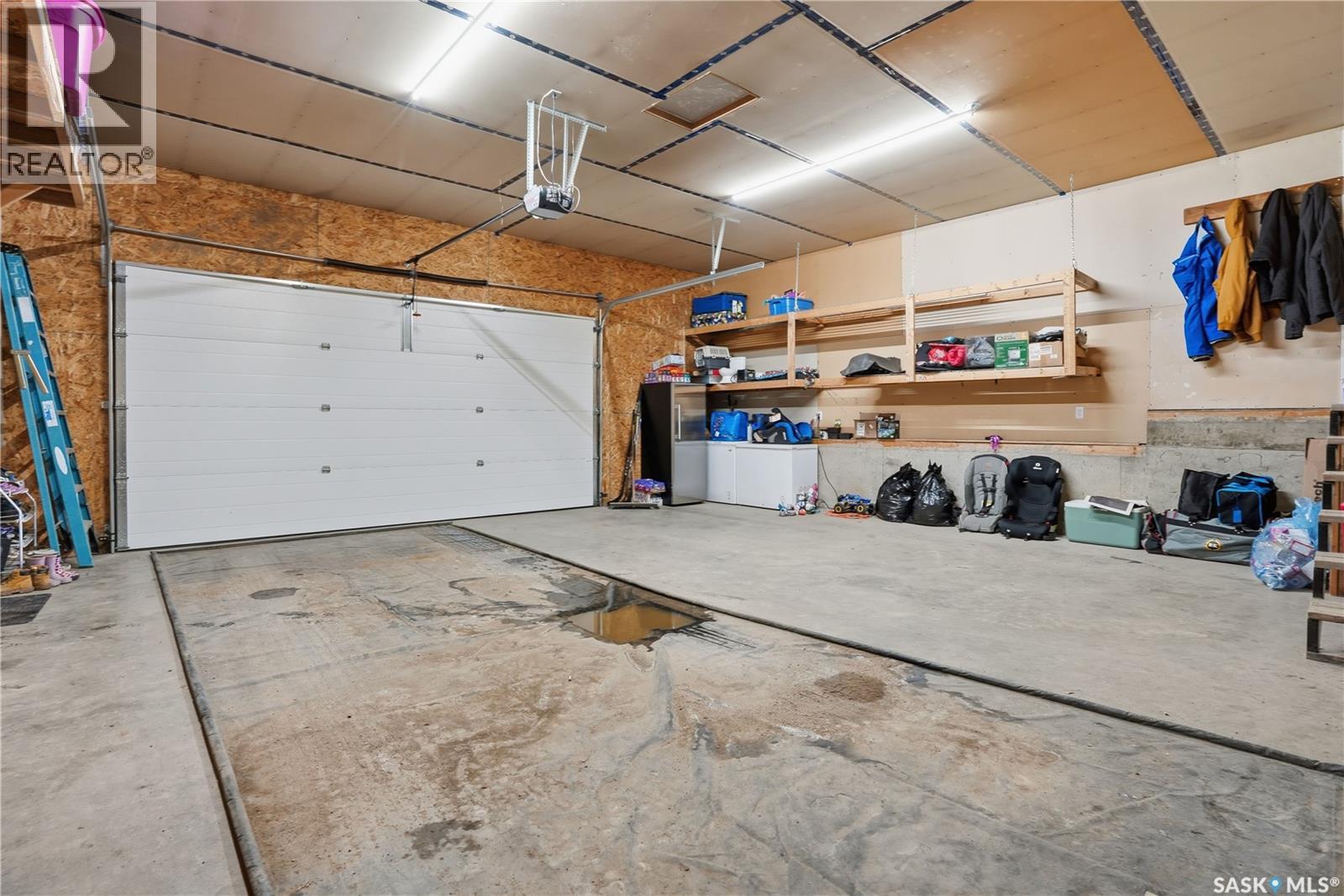 1068 Athabasca Street W, Moose Jaw, Saskatchewan  S6H 2E6 - Photo 33 - SK032007