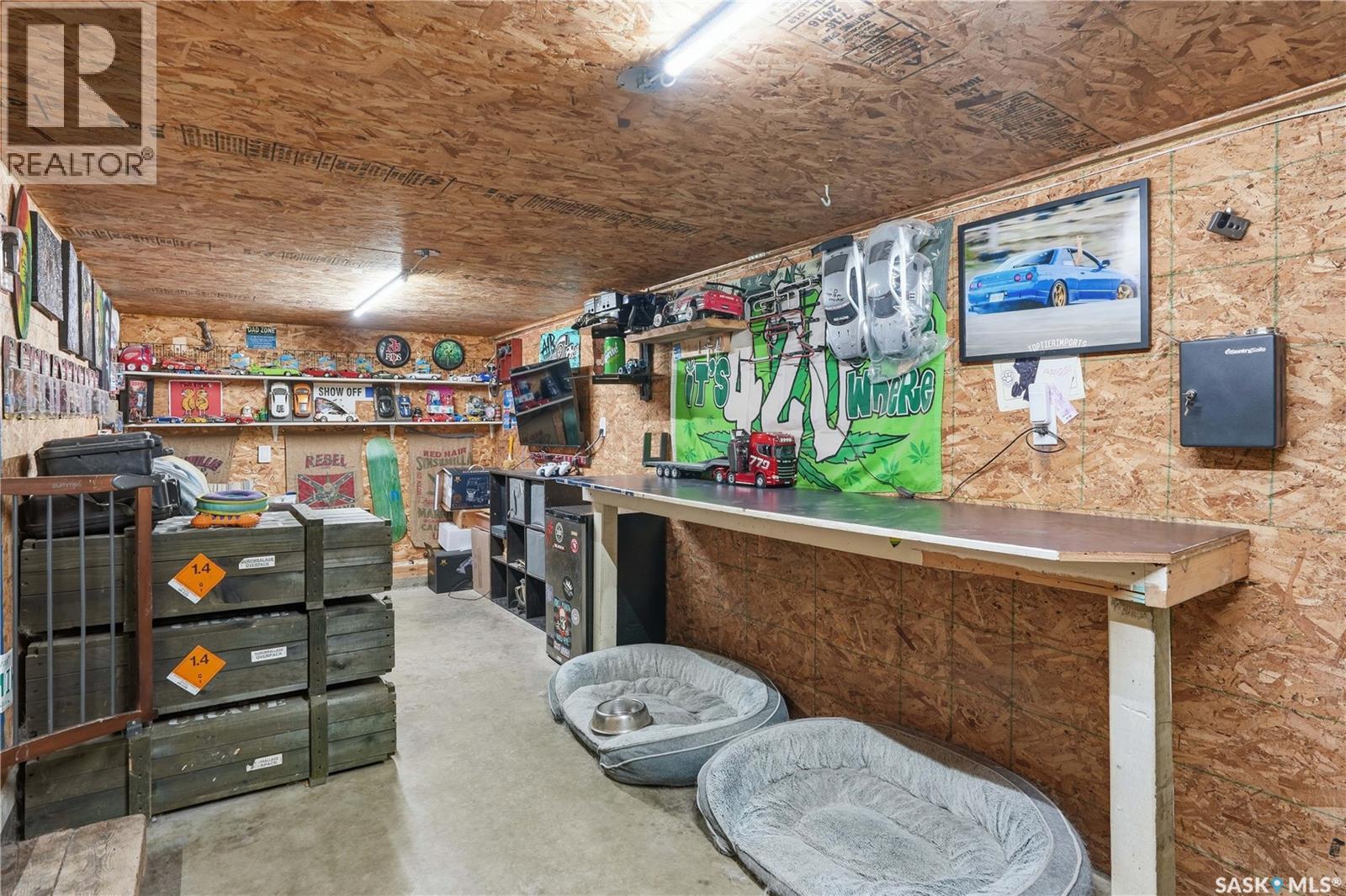 1068 Athabasca Street W, Moose Jaw, Saskatchewan  S6H 2E6 - Photo 34 - SK032007