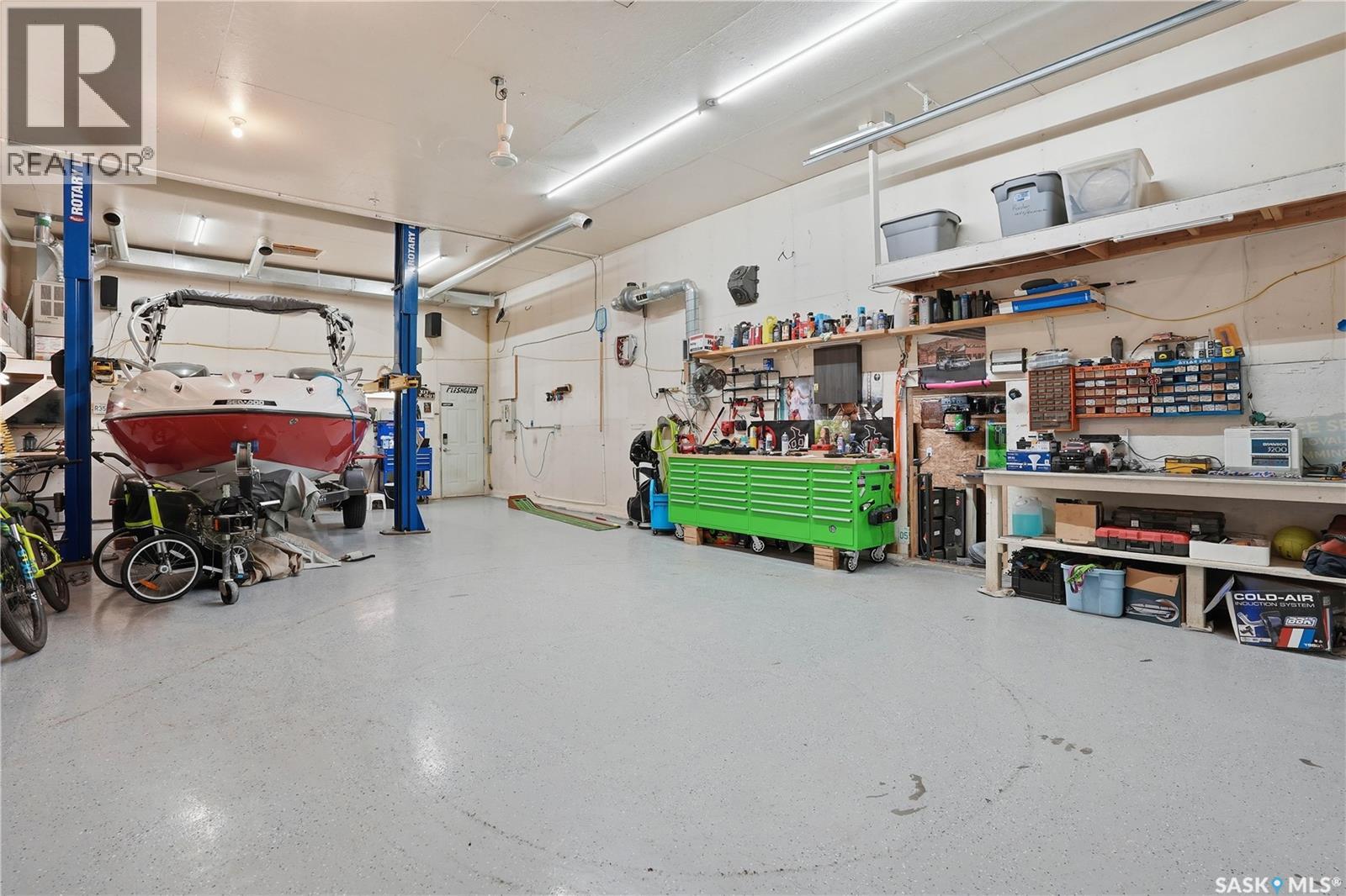 1068 Athabasca Street W, Moose Jaw, Saskatchewan  S6H 2E6 - Photo 35 - SK032007