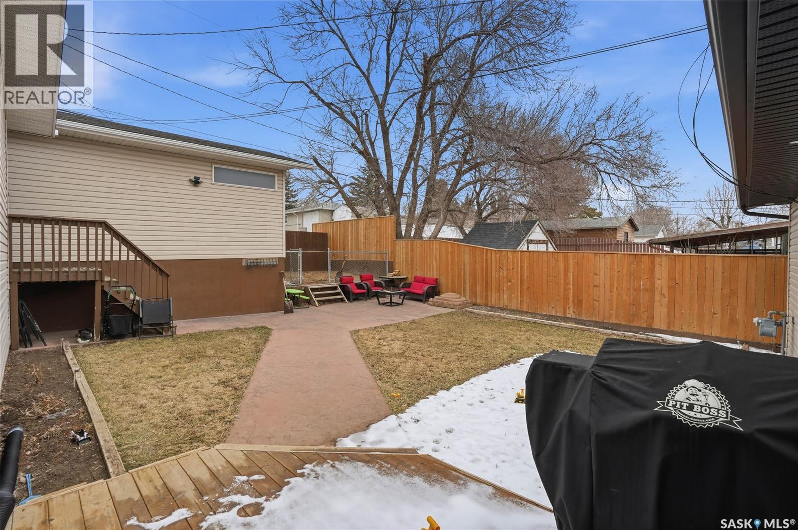 1068 Athabasca Street W, Moose Jaw, Saskatchewan  S6H 2E6 - Photo 40 - SK032007