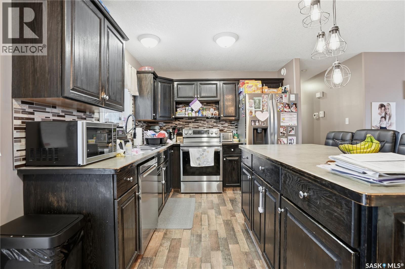 1068 Athabasca Street W, Moose Jaw, Saskatchewan  S6H 2E6 - Photo 7 - SK032007