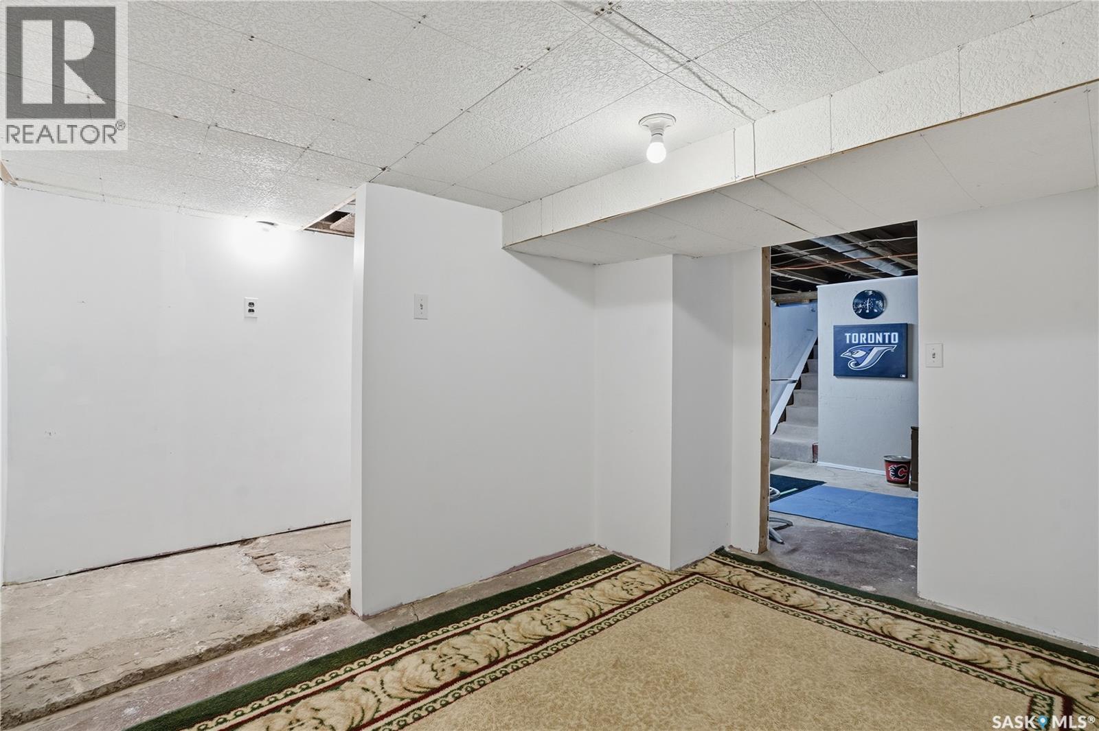 1058 Hochelaga Street W, Moose Jaw, Saskatchewan  S6H 2H9 - Photo 28 - SK031973