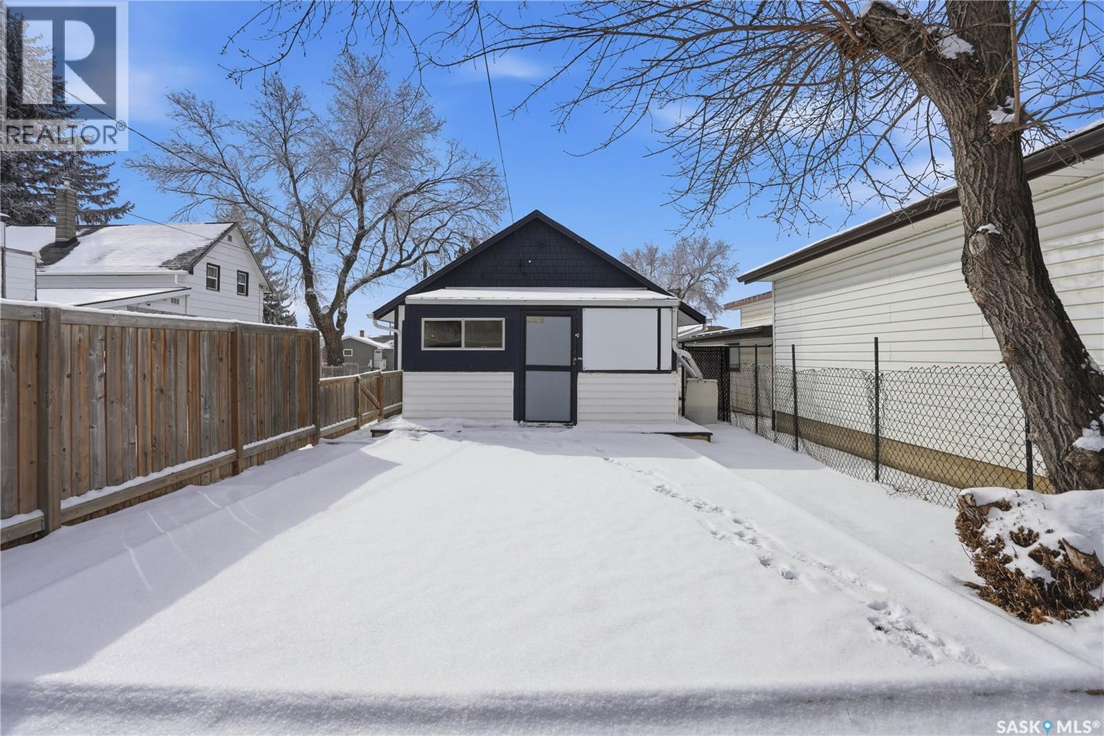 1058 Hochelaga Street W, Moose Jaw, Saskatchewan  S6H 2H9 - Photo 36 - SK031973