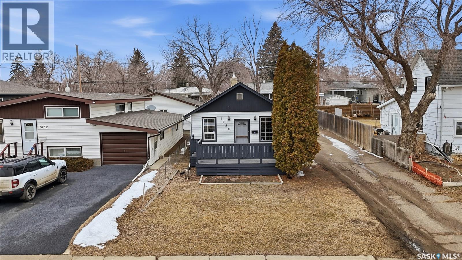 1058 Hochelaga Street W, Moose Jaw, Saskatchewan  S6H 2H9 - Photo 37 - SK031973