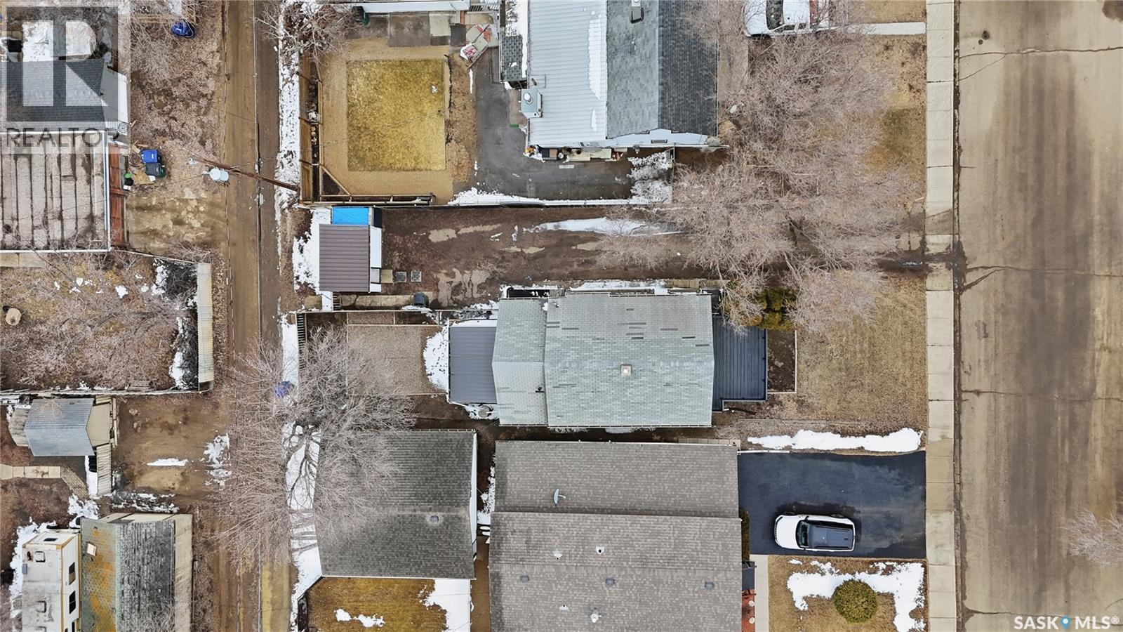 1058 Hochelaga Street W, Moose Jaw, Saskatchewan  S6H 2H9 - Photo 38 - SK031973