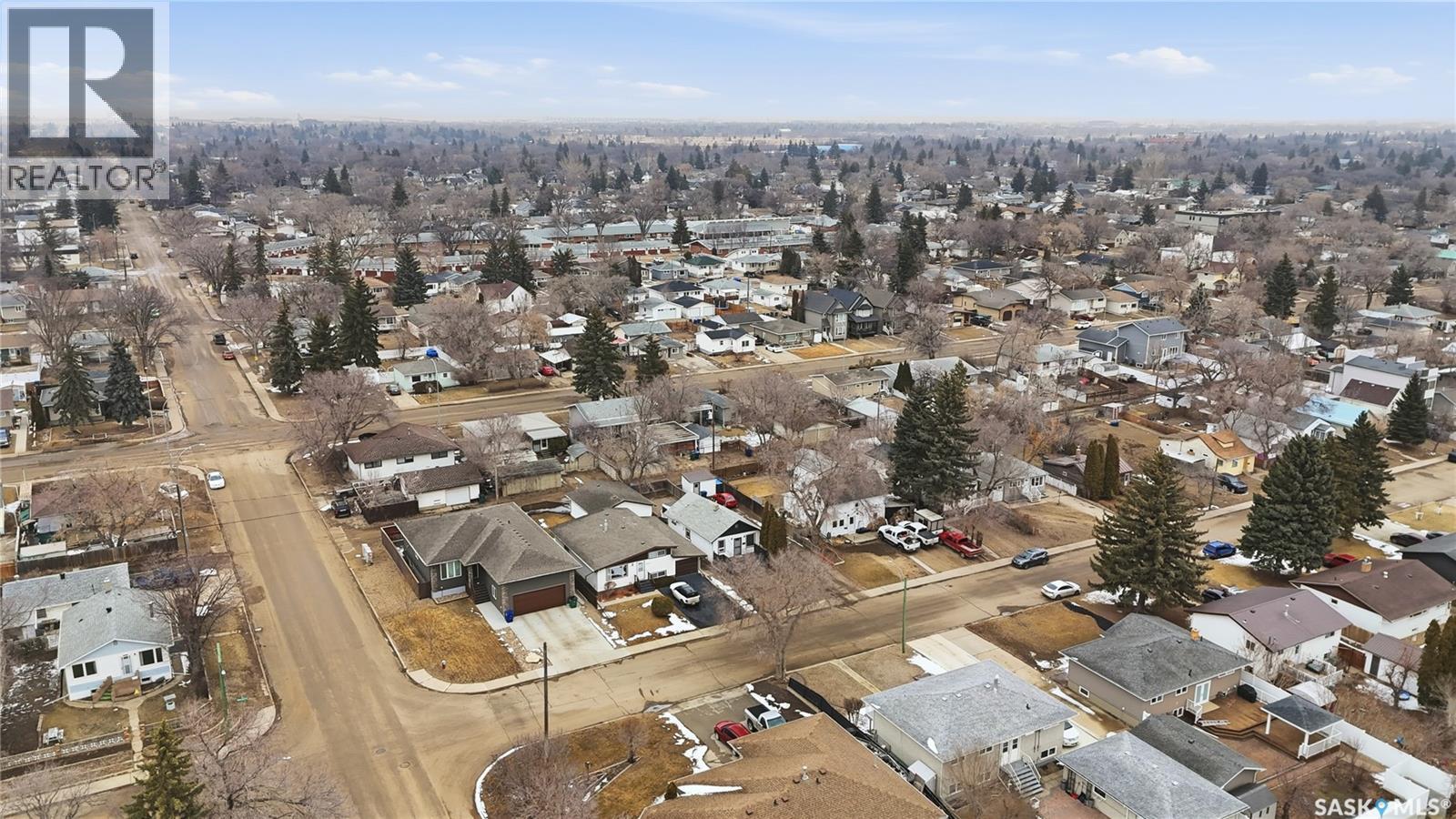 1058 Hochelaga Street W, Moose Jaw, Saskatchewan  S6H 2H9 - Photo 44 - SK031973