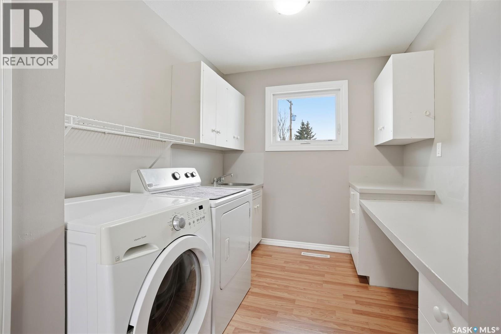 621 2nd Street S, Martensville, Saskatchewan  S0K 2T0 - Photo 16 - SK031972