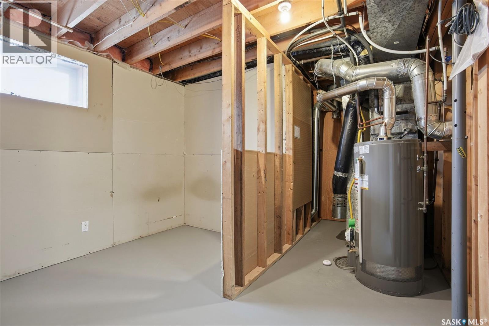 621 2nd Street S, Martensville, Saskatchewan  S0K 2T0 - Photo 23 - SK031972