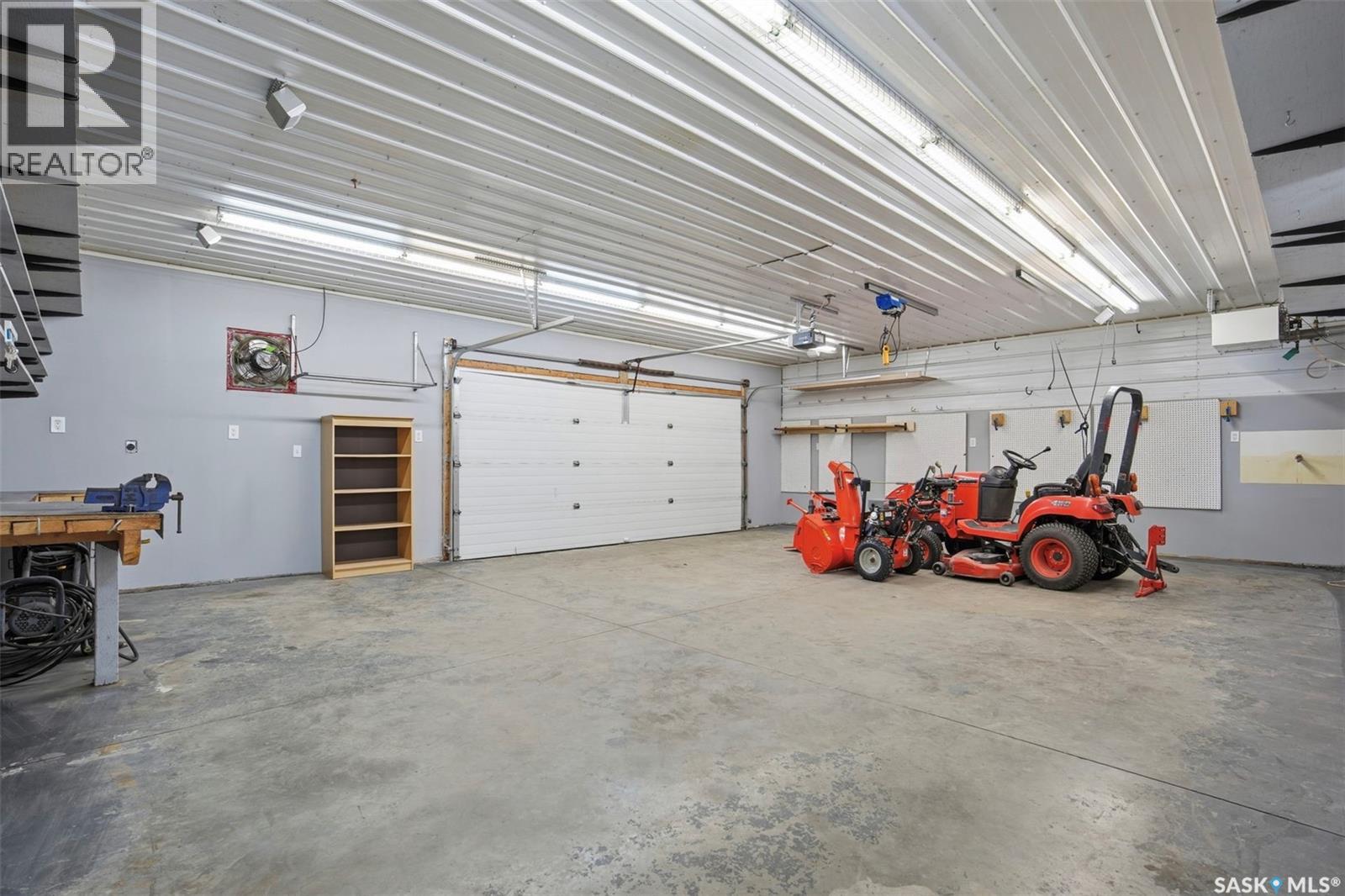 621 2nd Street S, Martensville, Saskatchewan  S0K 2T0 - Photo 24 - SK031972