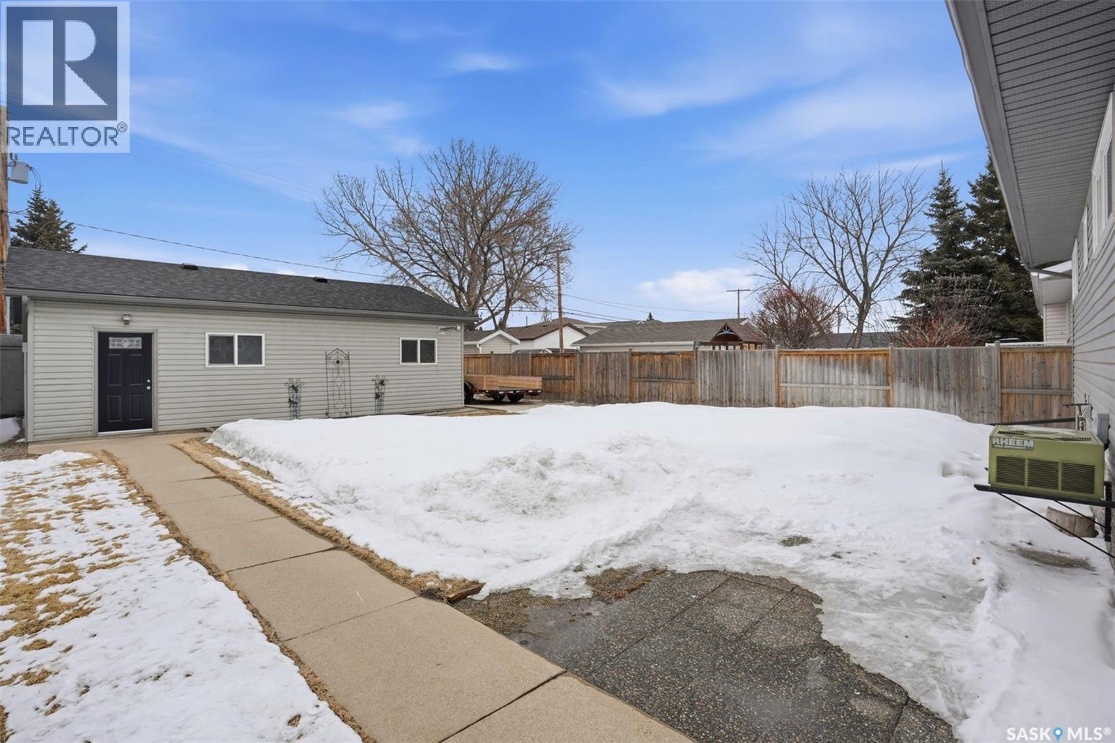 621 2nd Street S, Martensville, Saskatchewan  S0K 2T0 - Photo 25 - SK031972