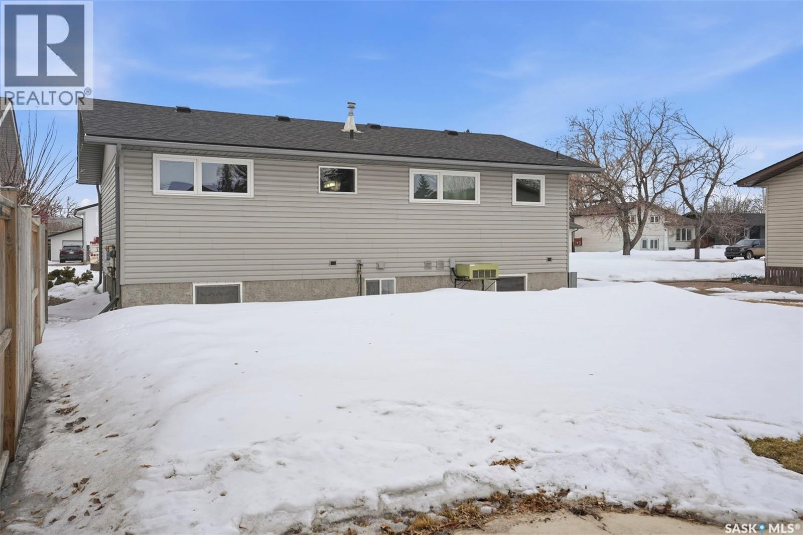 621 2nd Street S, Martensville, Saskatchewan  S0K 2T0 - Photo 27 - SK031972