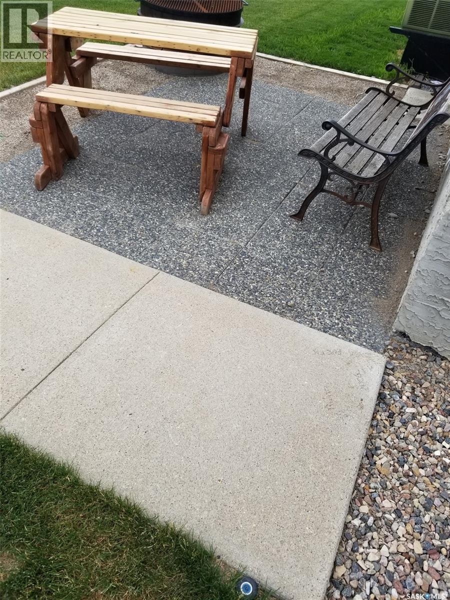 621 2nd Street S, Martensville, Saskatchewan  S0K 2T0 - Photo 36 - SK031972