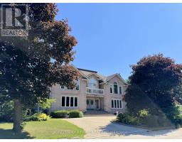 4040 LOOKOUT COURT, Mississauga, Ontario