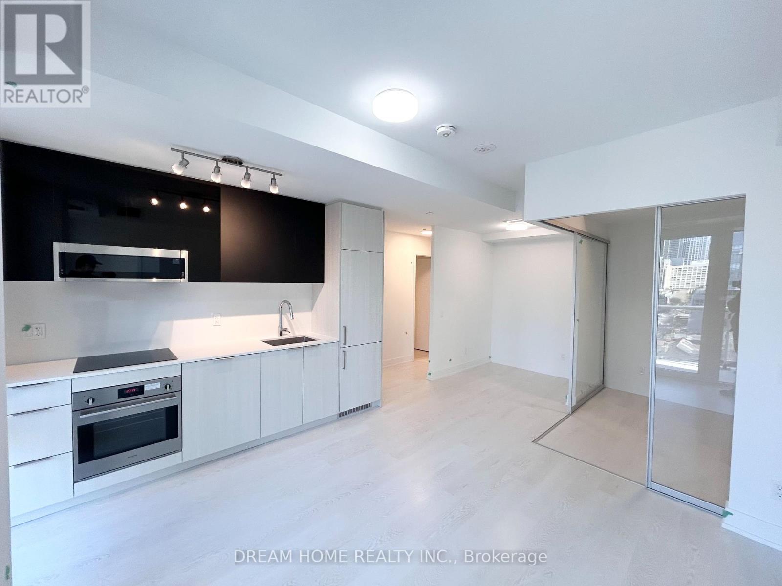 917 - 308 Jarvis Street, Toronto, Ontario  M5B 0E3 - Photo 9 - C12955562