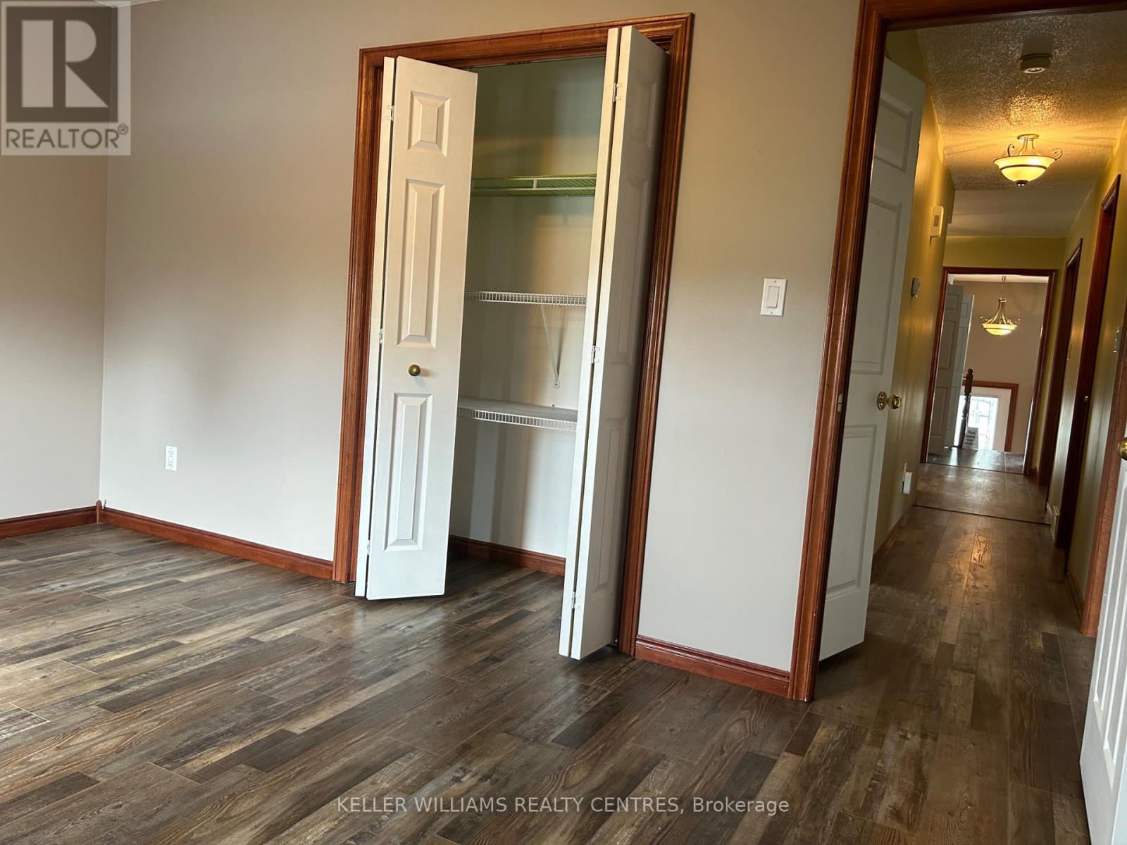 306 Mckellar Street, Strathroy-Caradoc, Ontario  N7G 2Y5 - Photo 15 - X12955628