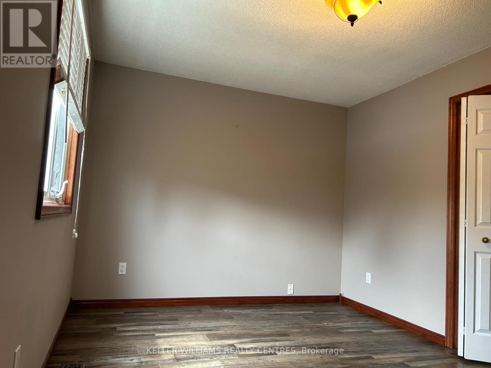 306 Mckellar Street, Strathroy-Caradoc, Ontario  N7G 2Y5 - Photo 18 - X12955628