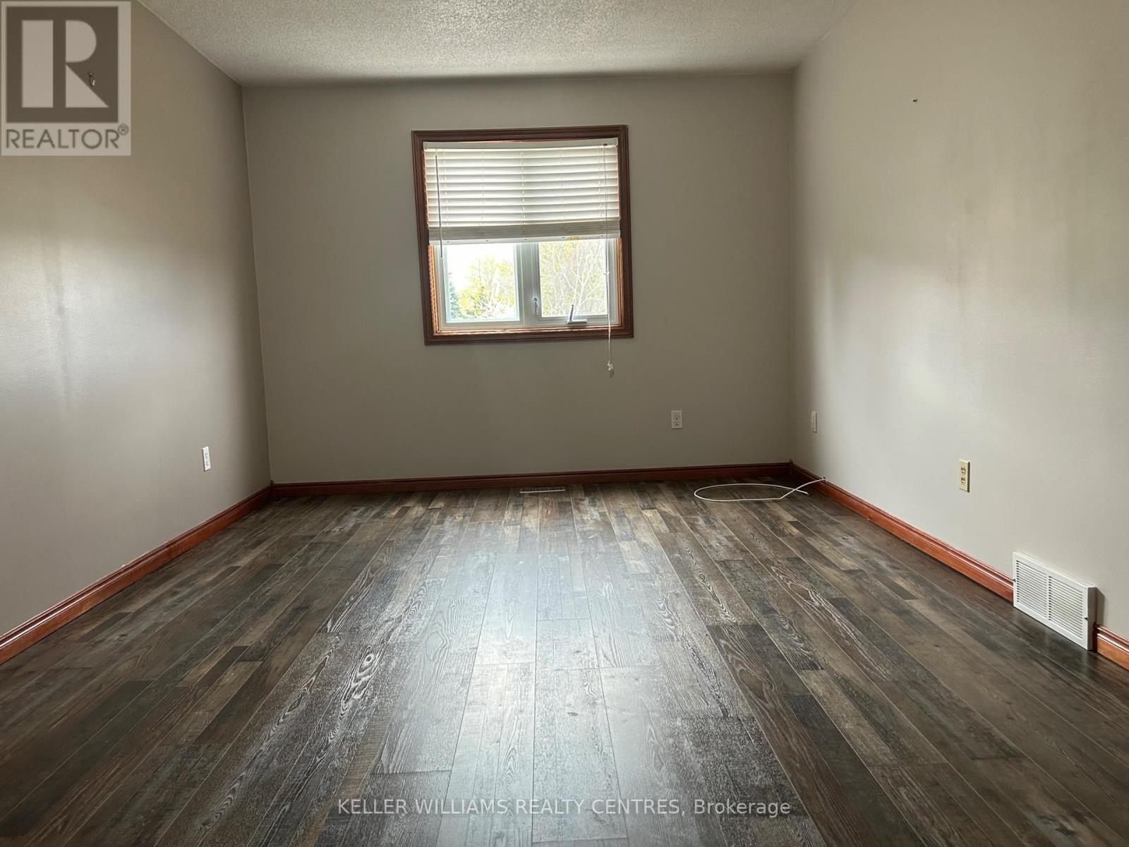 306 Mckellar Street, Strathroy-Caradoc, Ontario  N7G 2Y5 - Photo 23 - X12955628