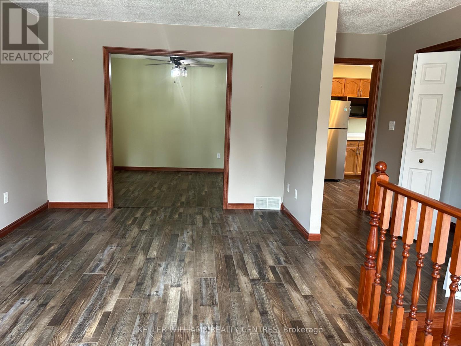 306 Mckellar Street, Strathroy-Caradoc, Ontario  N7G 2Y5 - Photo 8 - X12955628