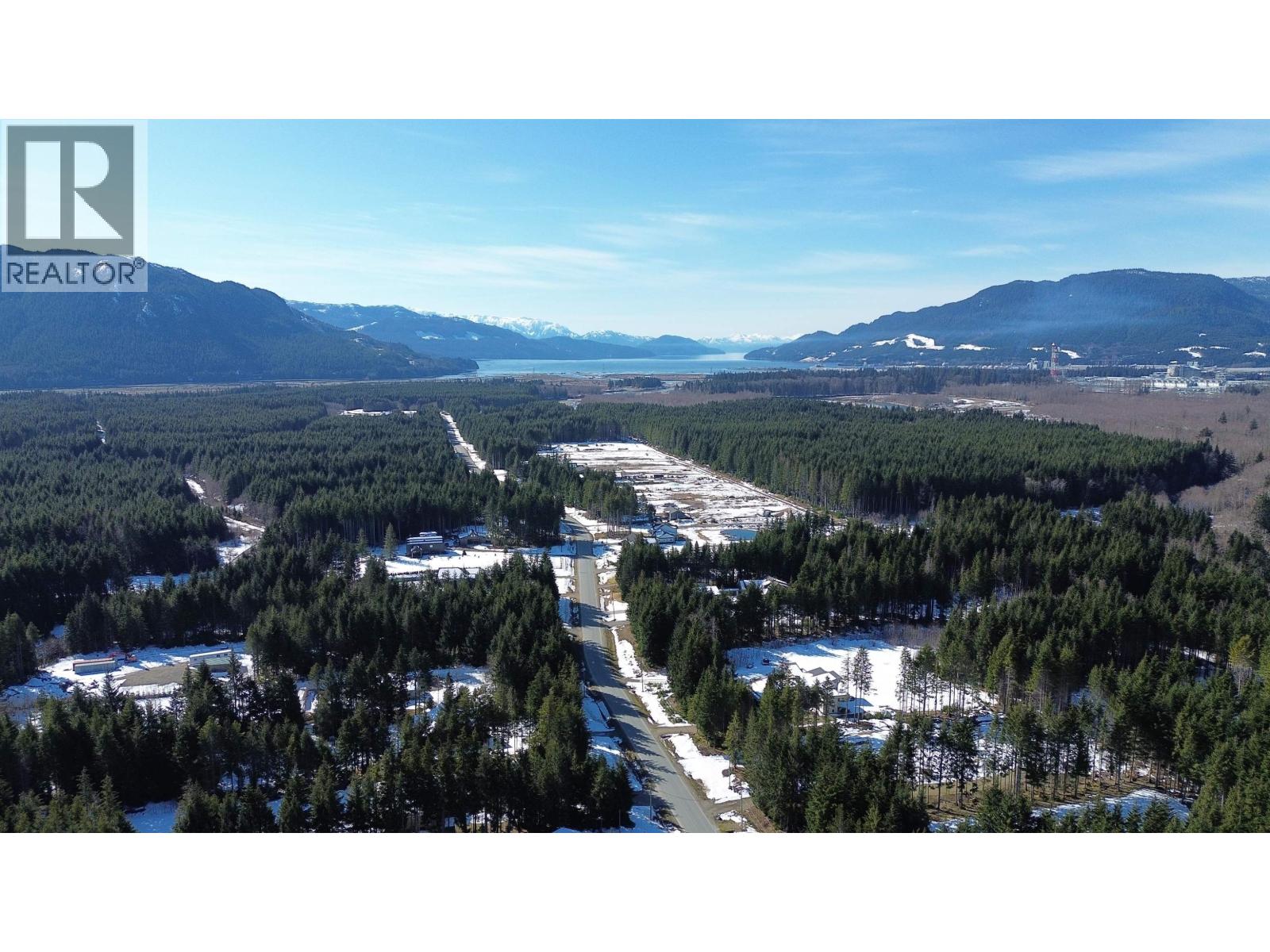 20 Elderberry Street, Kitimat, British Columbia  V8C 0A9 - Photo 8 - R3089924