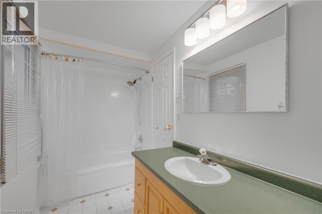 6366 Miller's Grove, Mississauga, Ontario  L5N 3M7 - Photo 32 - 40813582