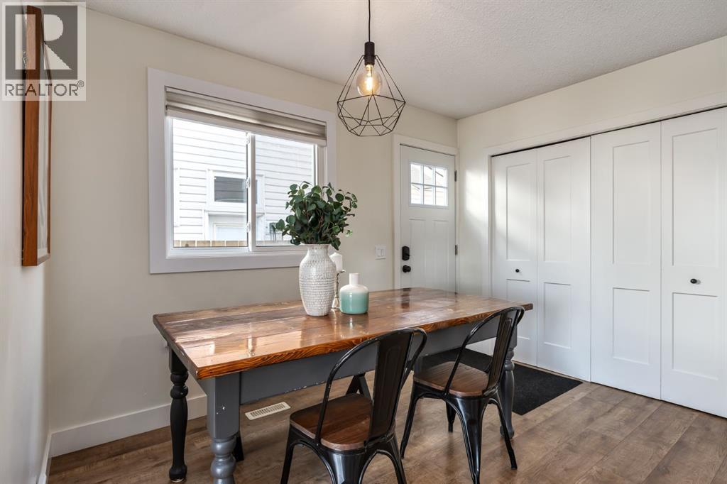 7806 20a Street Se, Calgary, Alberta  T2C 1Y5 - Photo 9 - A2292214