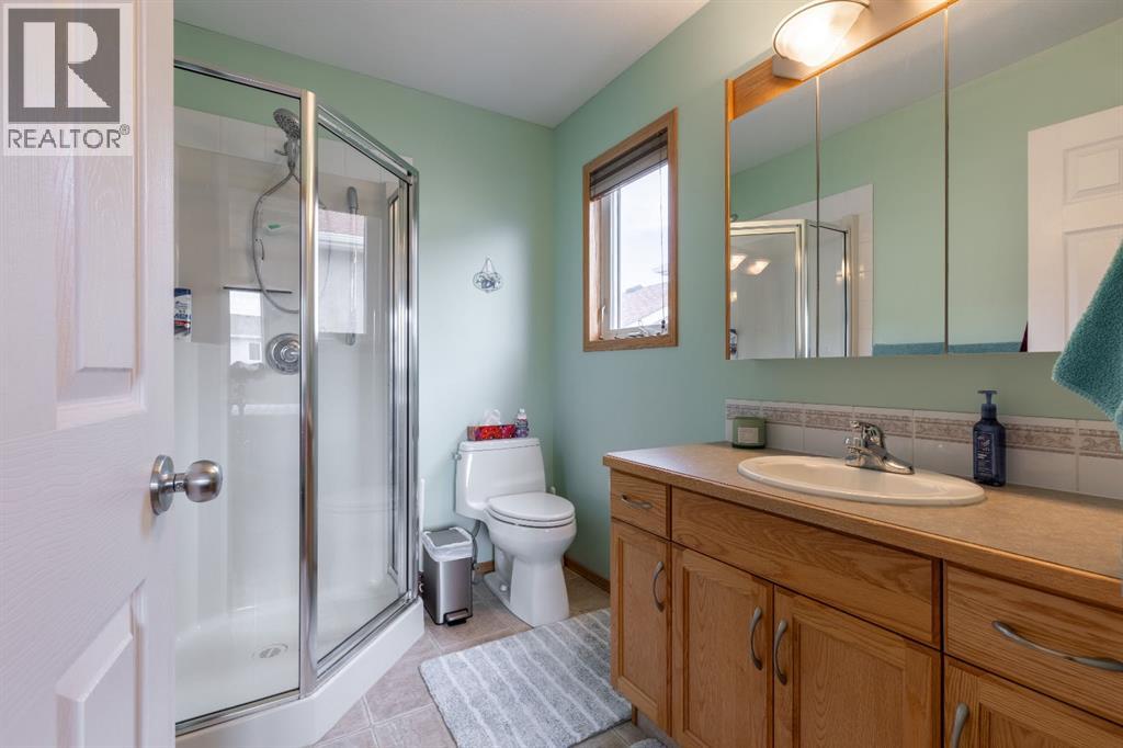 389 Kodiak Boulevard N, Lethbridge, Alberta  T1H 6T6 - Photo 19 - A2298821