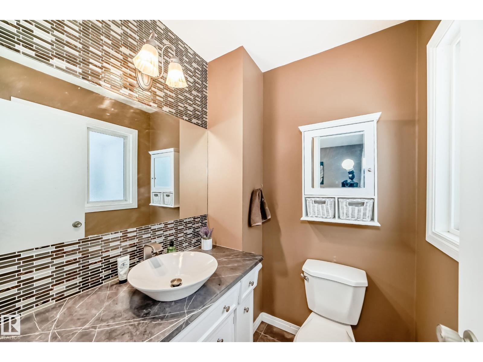 9813 152 St Nw, Edmonton, Alberta  T5P 1X2 - Photo 16 - E4480532