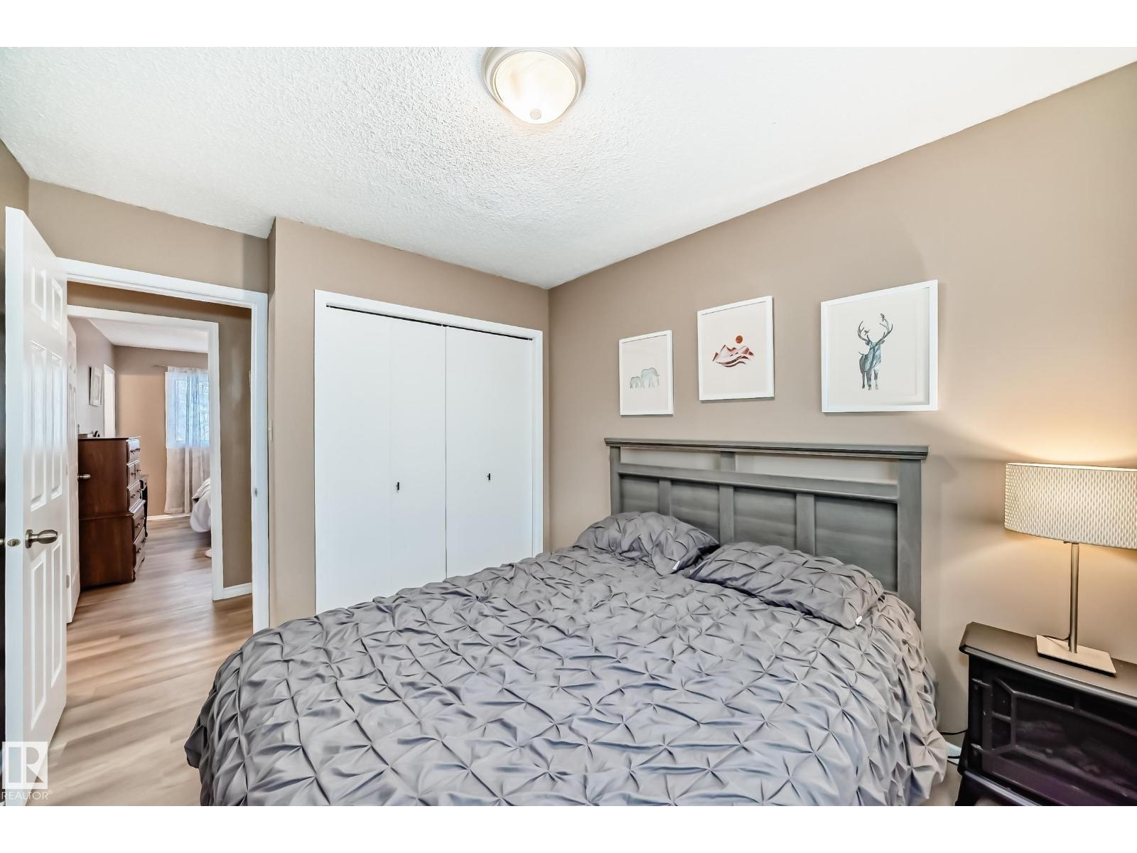 9813 152 St Nw, Edmonton, Alberta  T5P 1X2 - Photo 10 - E4480532