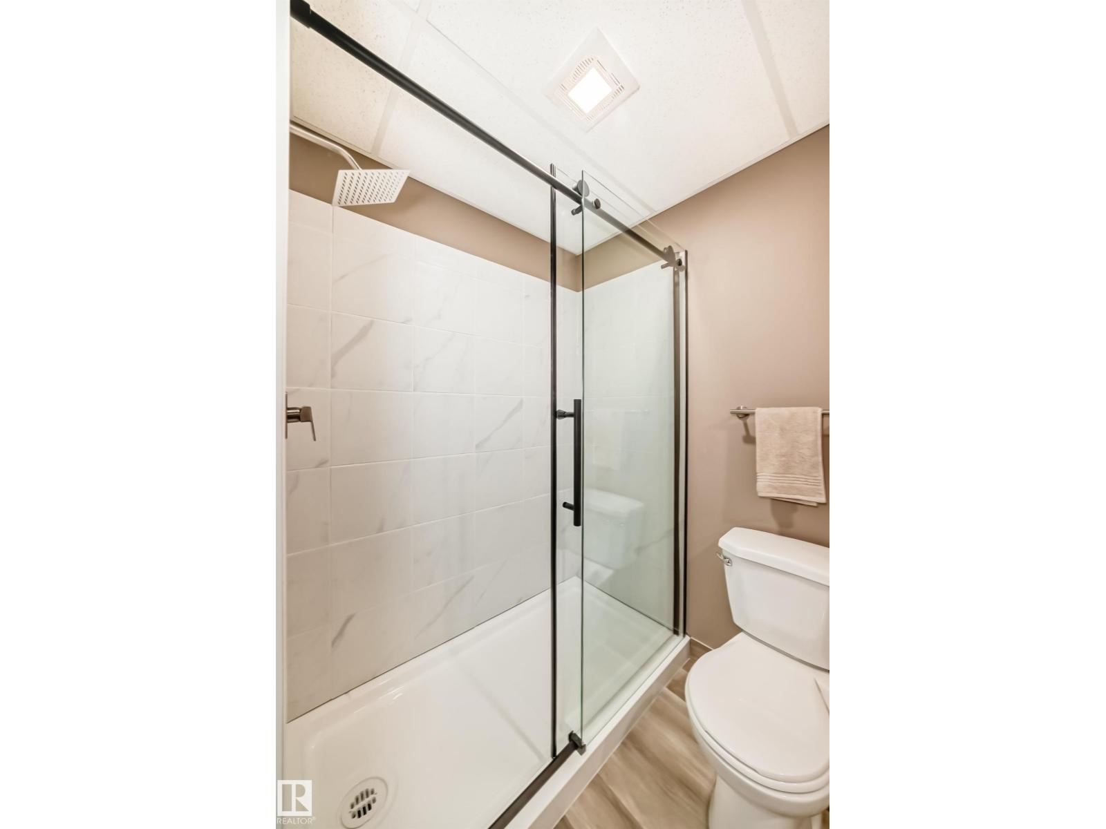 9813 152 St Nw, Edmonton, Alberta  T5P 1X2 - Photo 31 - E4480532