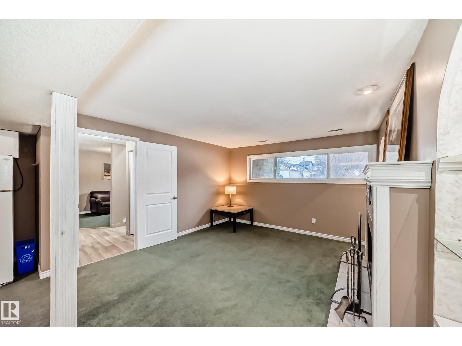 9813 152 St Nw, Edmonton, Alberta  T5P 1X2 - Photo 45 - E4480532