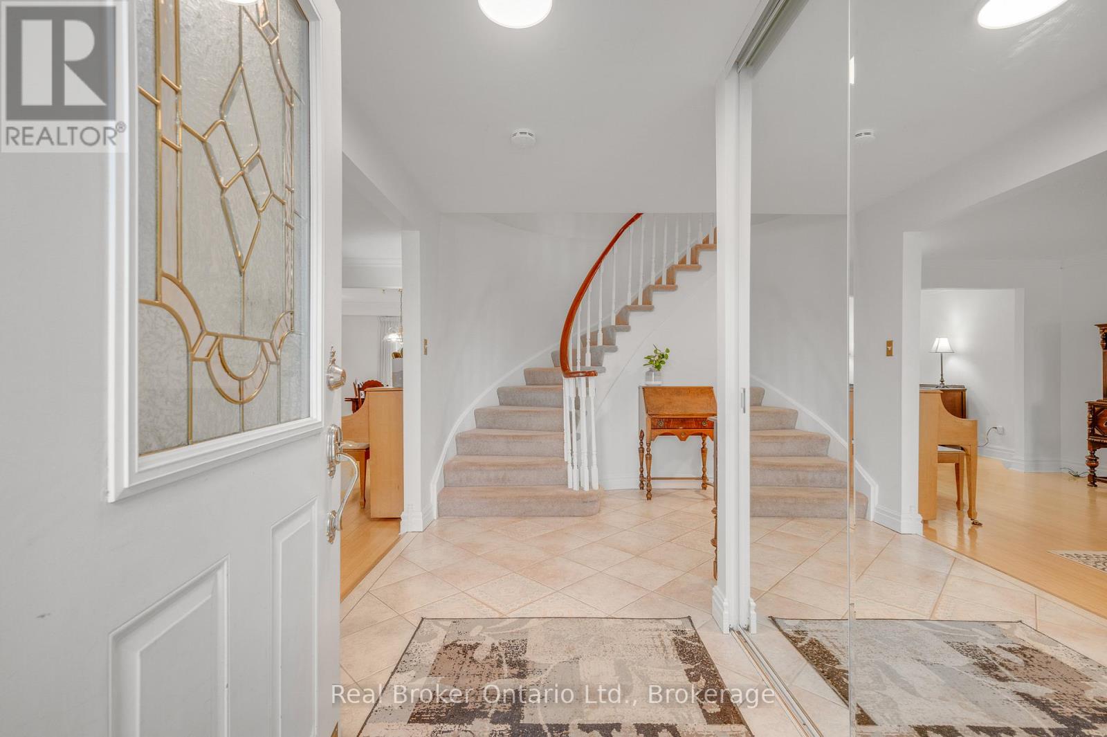 6366 Miller's Grove, Mississauga, Ontario  L5N 3M7 - Photo 5 - W12955318