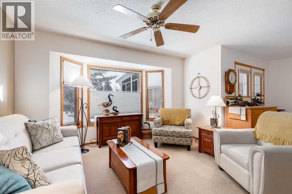 4118 Silverpark Estates Close, Olds, Alberta  T4H 1B4 - Photo 6 - A2286920