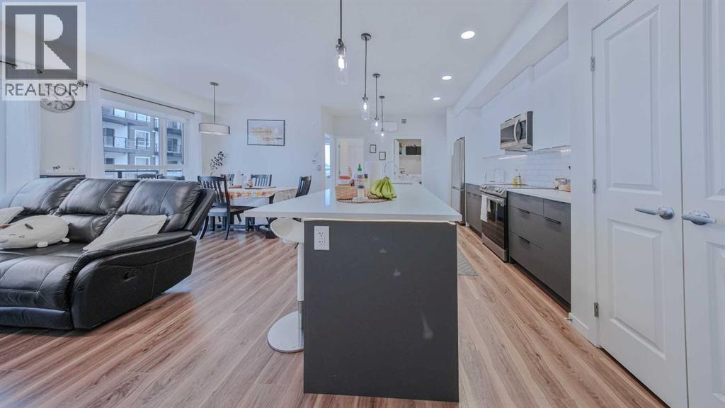 2209, 33 Carringham Gate Nw, Calgary, Alberta  T3P 2H6 - Photo 8 - A2291597