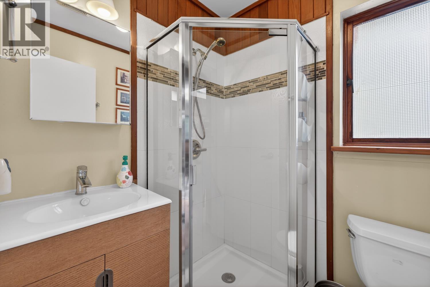 1309 Oceanview Road, Bowen Island, British Columbia V0N 1G1 - Photo 17 - R3094161