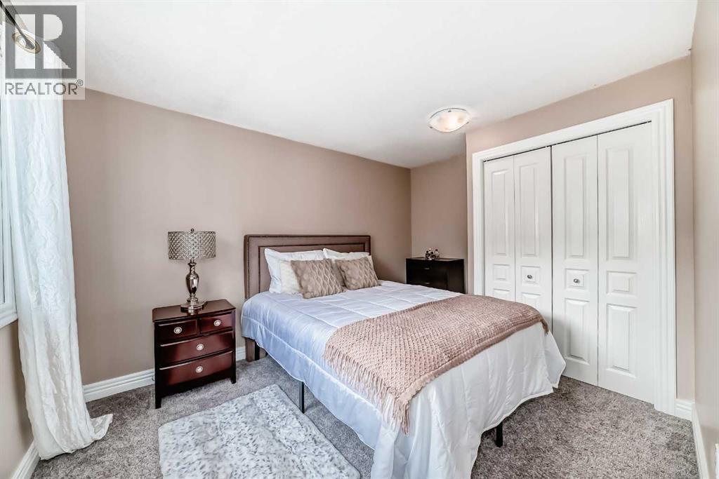 103, 26 Glamis Green SW, Calgary, Alberta  T3E 6V1 - Photo 34 - A2295598