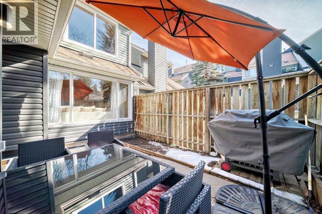 103, 26 Glamis Green SW, Calgary, Alberta  T3E 6V1 - Photo 22 - A2295598