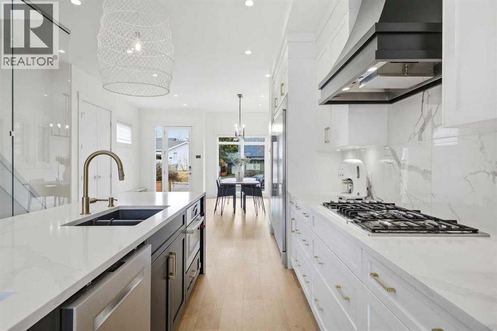 1430 27 Street SW, Calgary, Alberta  T3C 1L3 - Photo 9 - A2295767