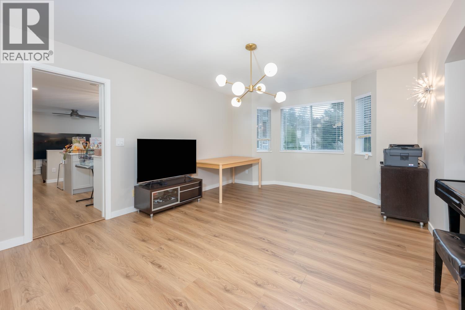 418 Balfour Drive, Coquitlam, British Columbia  V3K 6J7 - Photo 6 - R3106500