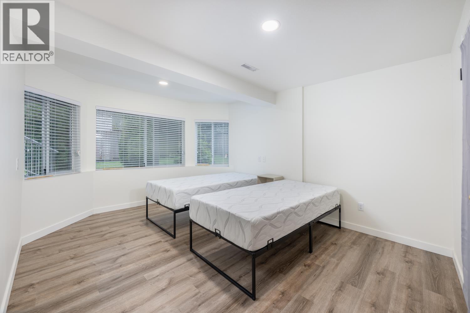 418 Balfour Drive, Coquitlam, British Columbia  V3K 6J7 - Photo 29 - R3106500