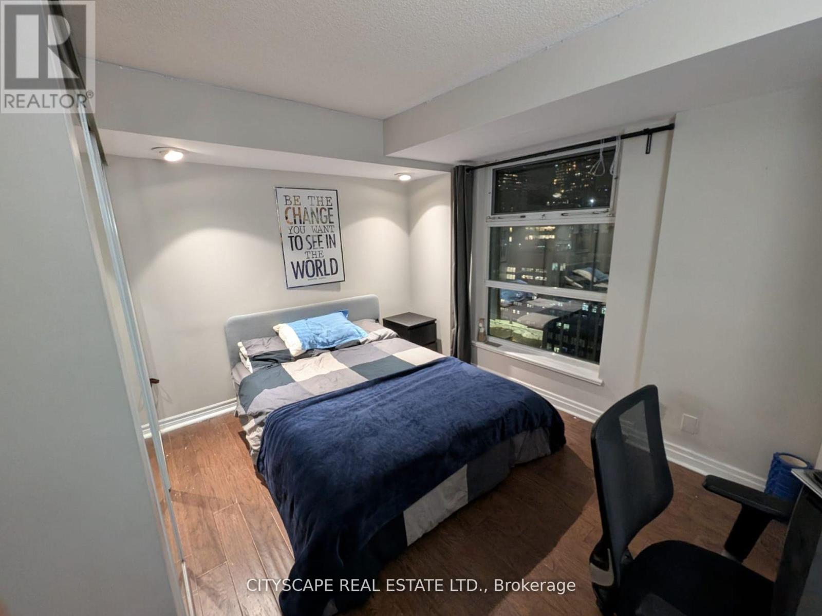 2501 - 50 Lombard Street, Toronto, Ontario  M5C 2X4 - Photo 9 - C12955716