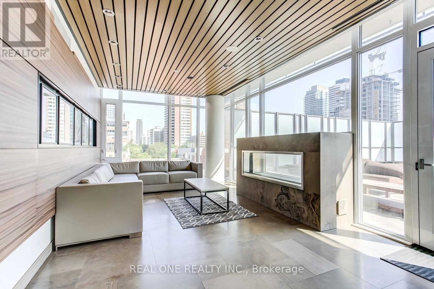 1804 - 75 St Nicholas Street, Toronto, Ontario  M4Y 0A5 - Photo 25 - C12955730